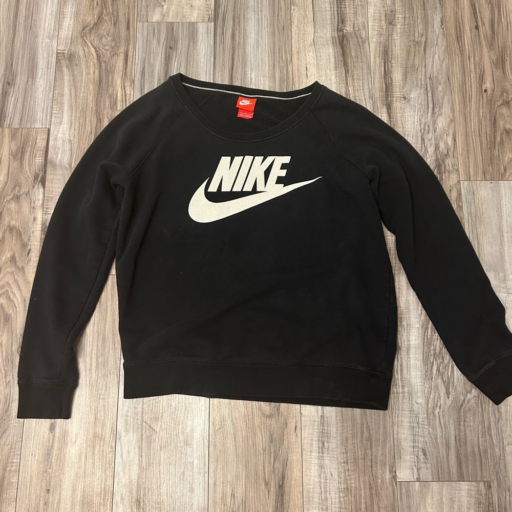 Vintage Black Nike Crewneck